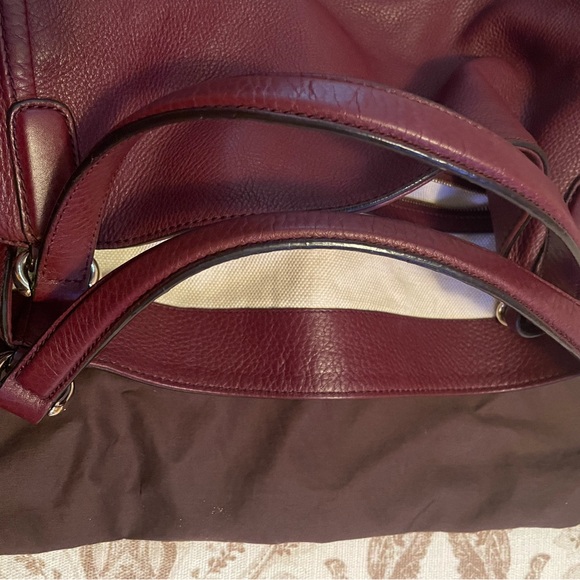 Authentic Gucci large hobo bag. - Picture 3 of 11